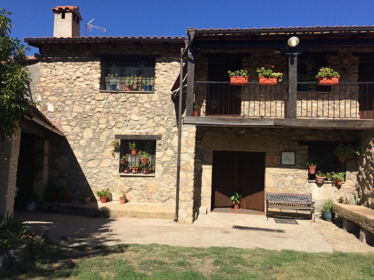 La Antigua Tahona Apartment Наваконсехо Екстериор снимка